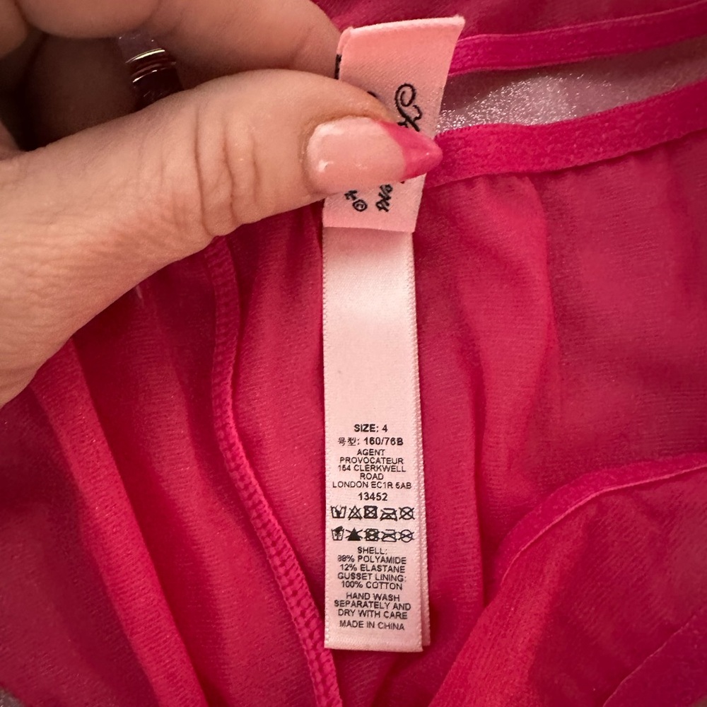 Agent Provocateur bra and panty Set size 4 - Picture 8 of 10